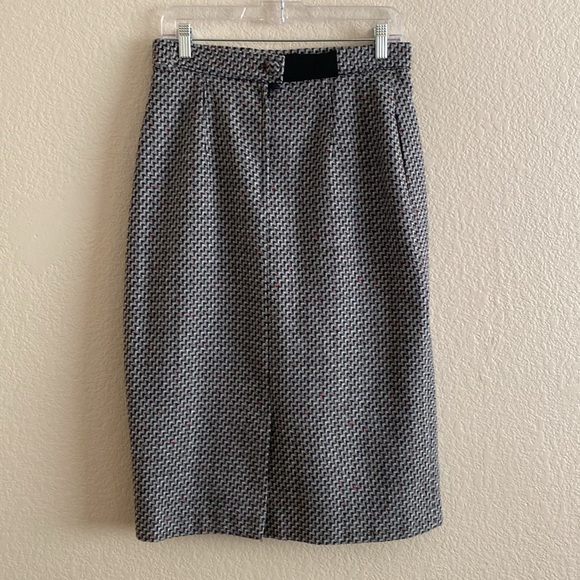 Vintage Tweed Suit - Picture 10 of 13